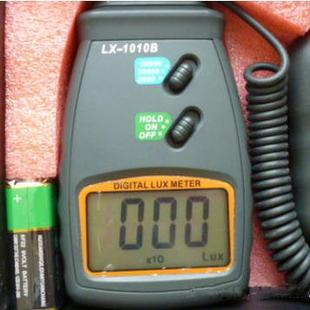 LX1010B数字式照度计,手持式照度计