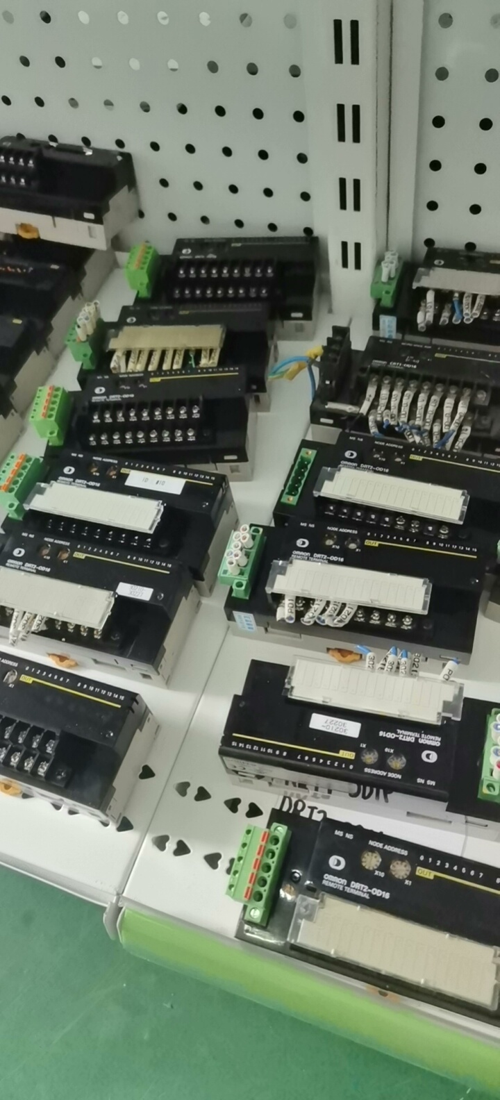 欧姆龙 drt2-od16 议价