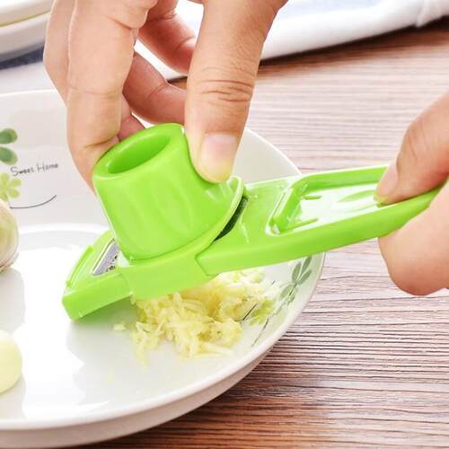 Manual Kitchen Gadget Home Garlic Mincer Creative Multi-func