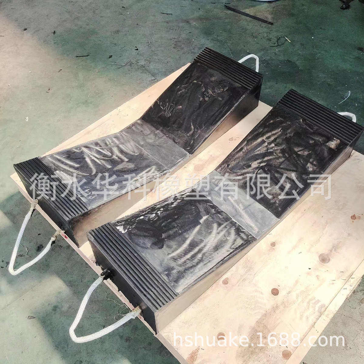 橡胶定制v可移动卷型钢带绳卷橡胶垫铝钢卷运输钢仓储鞍座卷专用,橡塑材料及制品,其他橡胶制品,淘宝优惠券,粉丝福利购,淘宝优惠卷