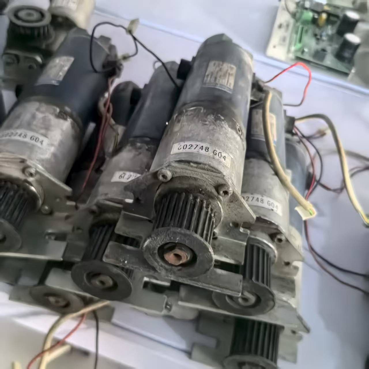 通力电梯配件门电机门机马达KM602748G04 KM903