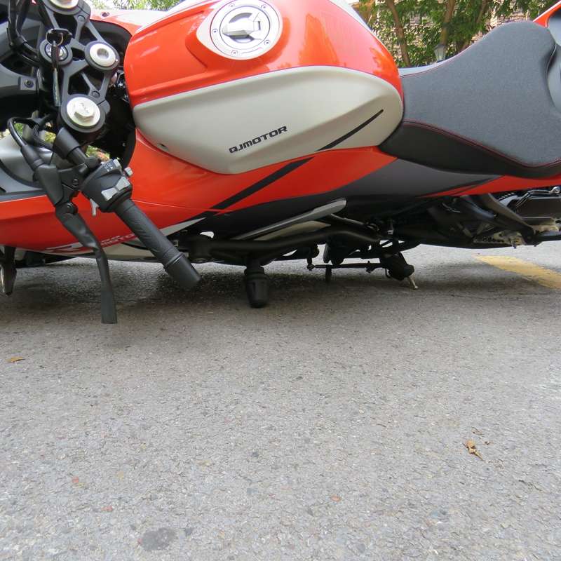 赛250单杠保险杠防摔杠QJ250GS-29E摩托竞技杠R250跑车保护防护杠