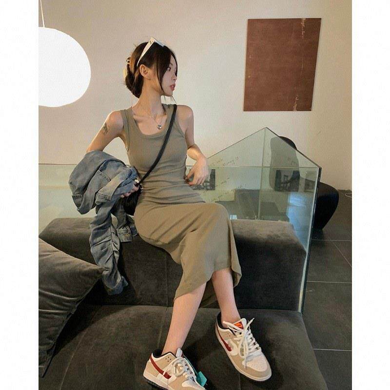 针织吊带裙女春秋欧货修身打底背心连衣裙纯欲辣妹无袖包臀长裙子