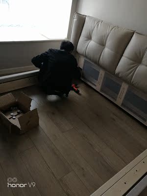 意式极简主卧1.8米ins网红真皮床怎么样？听说多人被坑说法有依据吗？