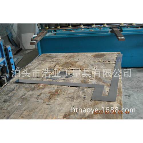 带600x300刻度钢架 钢架带钢架 无  750x350木工 孔角尺豁口角尺