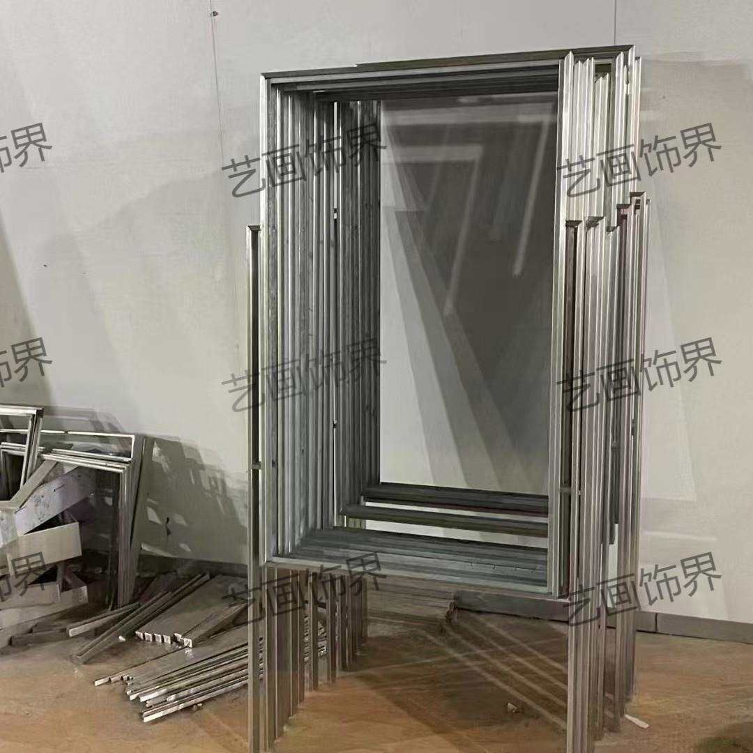 不锈钢圆形智能镜子框架钛金金属圆形黑钛金圆弧镜框防水性能