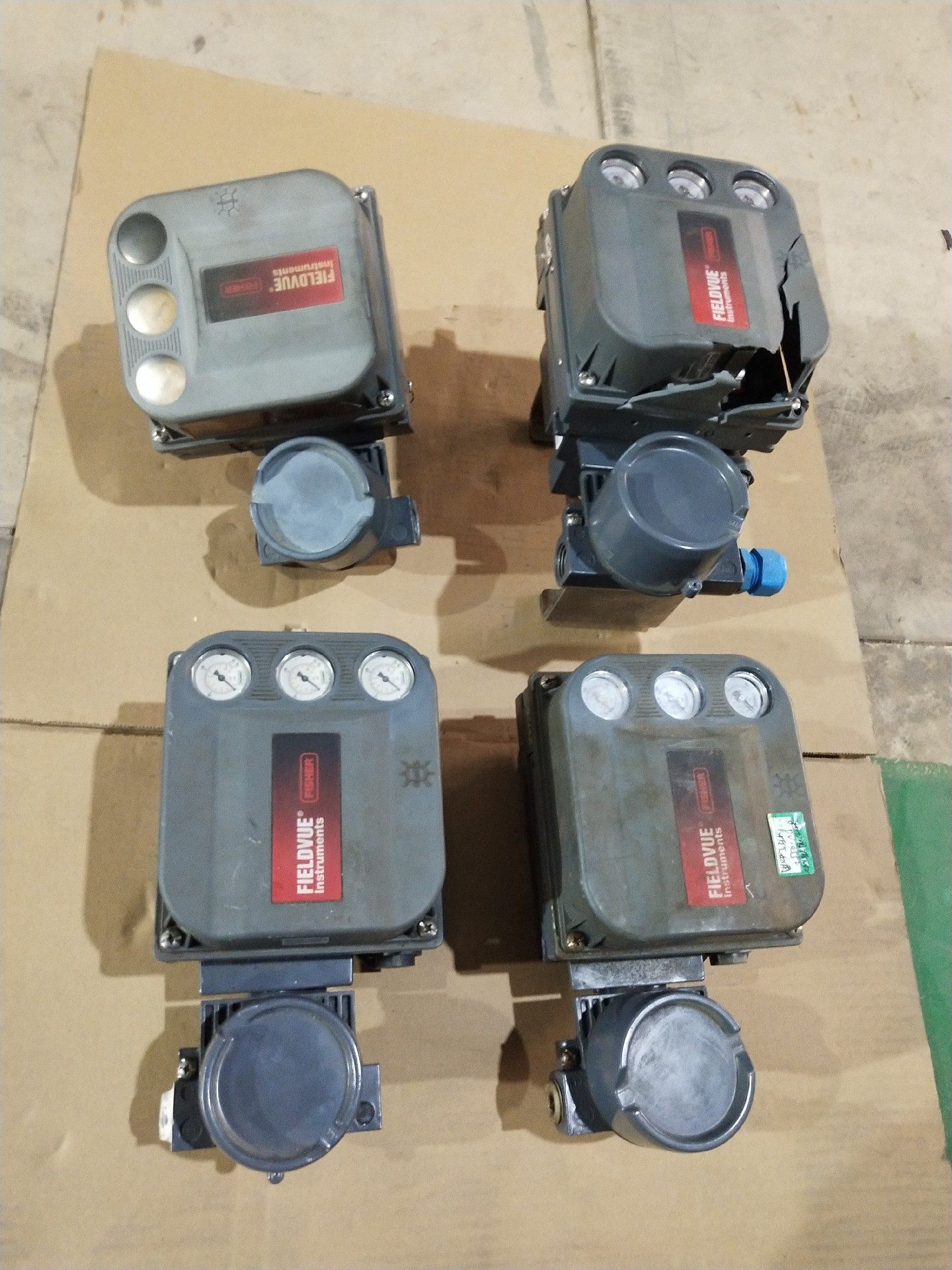 费希尔定位器DVC6200 3台 DVC6030一台打包处理