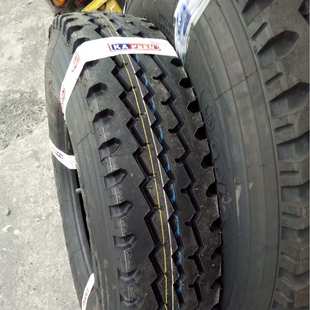 现货 315 80R22.5 全钢丝真空轮胎 卡车货车子午线轮胎工厂直销