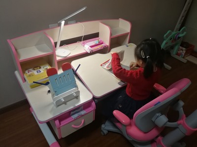 Palmer帕默儿童学习桌怎么样?宝妈的讲述心酸经历!