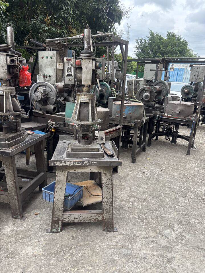 4月24日东莞市压铸五金厂设备一批网络拍卖公告