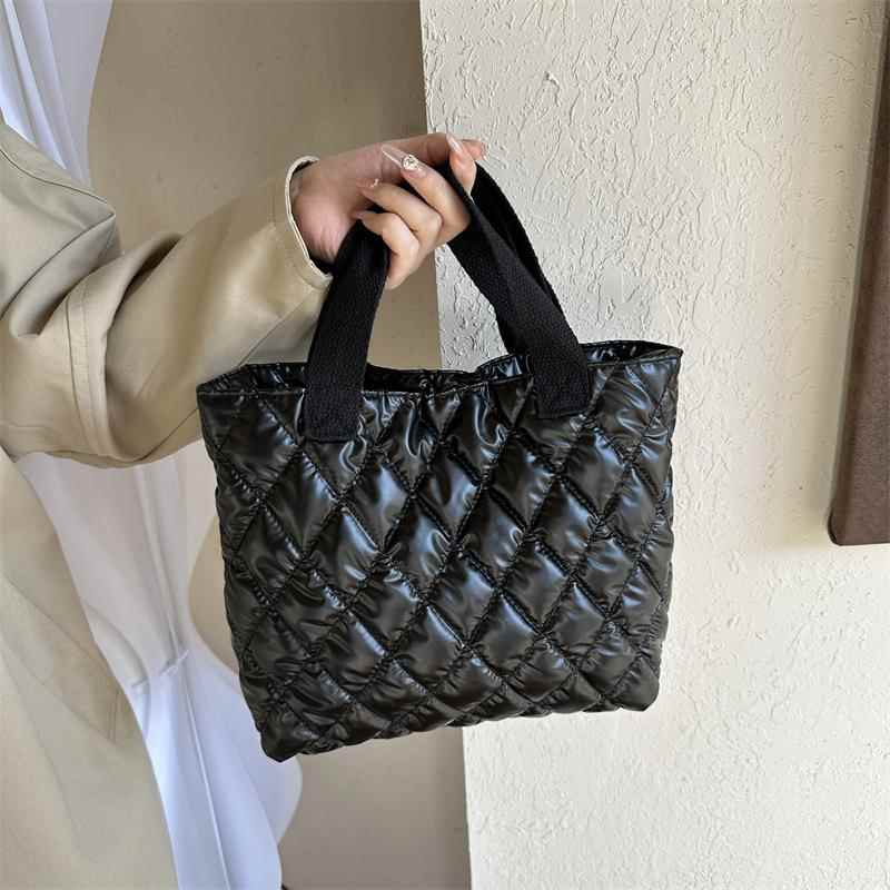 今年流行棉服菱格绣线手提包冬季新款百搭ins单肩腋下托特包