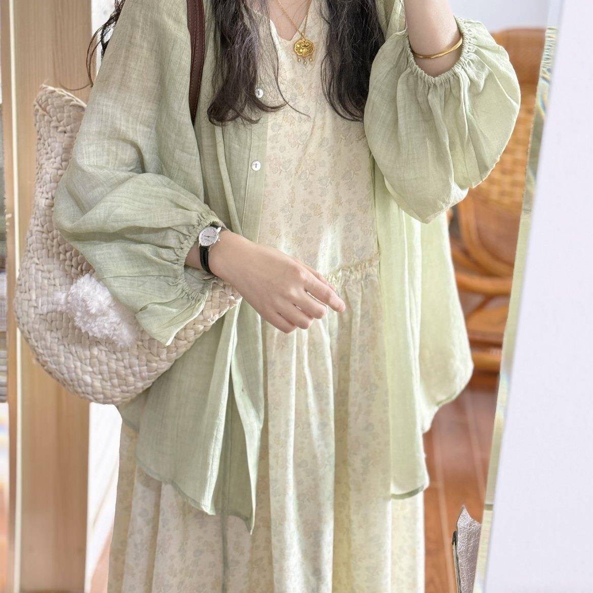 新品日系森女风灯笼袖衬衫女长袖宽松圆领系带百搭气质天丝上衣防