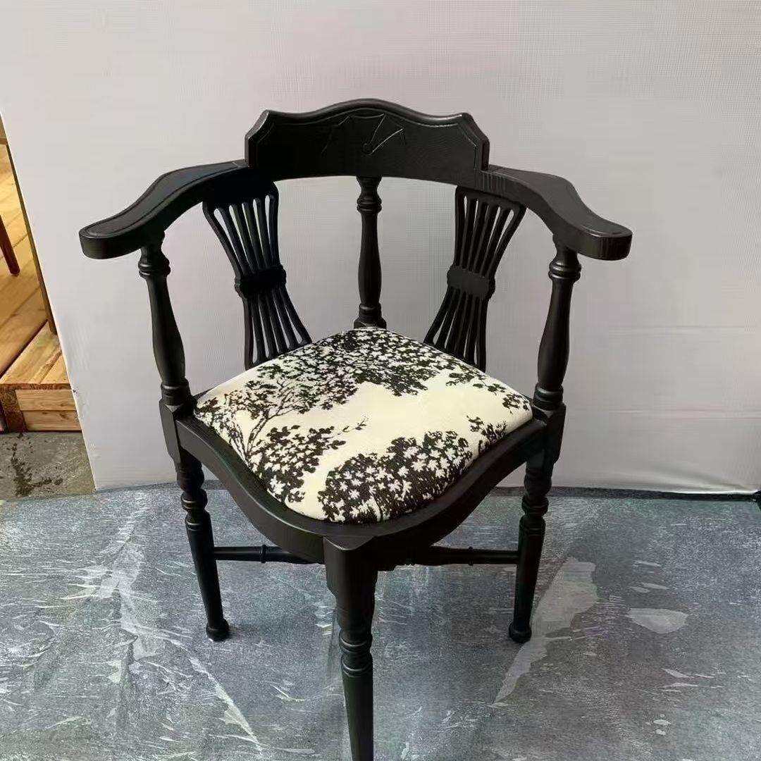 法式餐椅中古三角实木卧室设计师书房咖啡厅酒吧家用化妆复古椅子