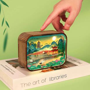 春节木图纪念品创意木雕灯榉新年圣诞办公夜小批景区情侣摆件古典