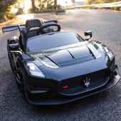 高档玛莎拉蒂儿童电动汽车轮跑四车控可坐遥人小孩宝宝可坐人玩具