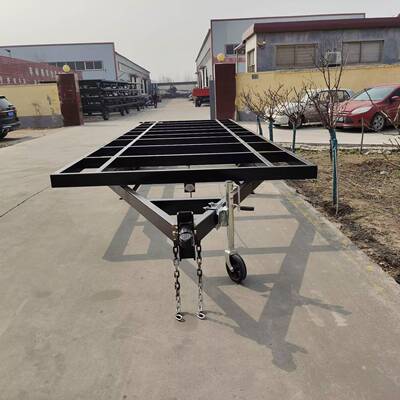 4吨三桥联动木屋底盘房车底盘厂家供应平板拖车底盘框架工具车