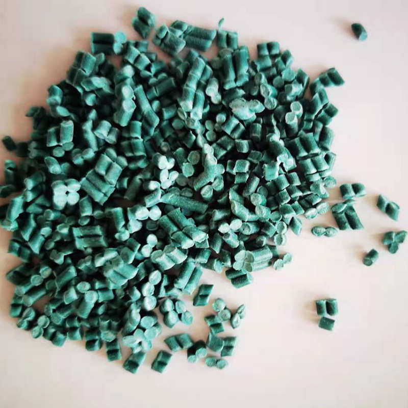 PVC再生颗粒批发墨绿色电线电缆外包胶皮水管雨胶鞋用料塑料颗粒