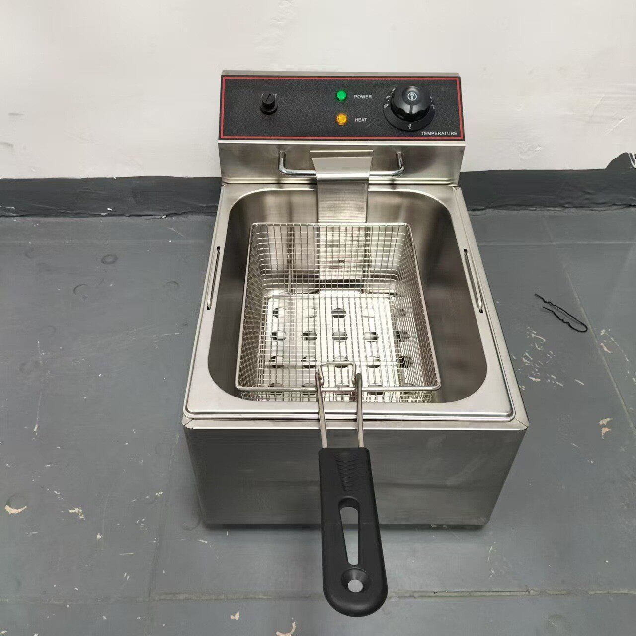 跨境台式不锈钢油炸锅西厨炸薯条机炸鸡恒温炸大容量炸串锅6L