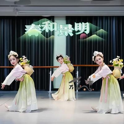 高档春景明和古舞蹈演出服背篓桃花道具儿童汉宋制表演唐服飘典逸
