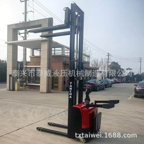 轻便式电动叉车10号型钢m