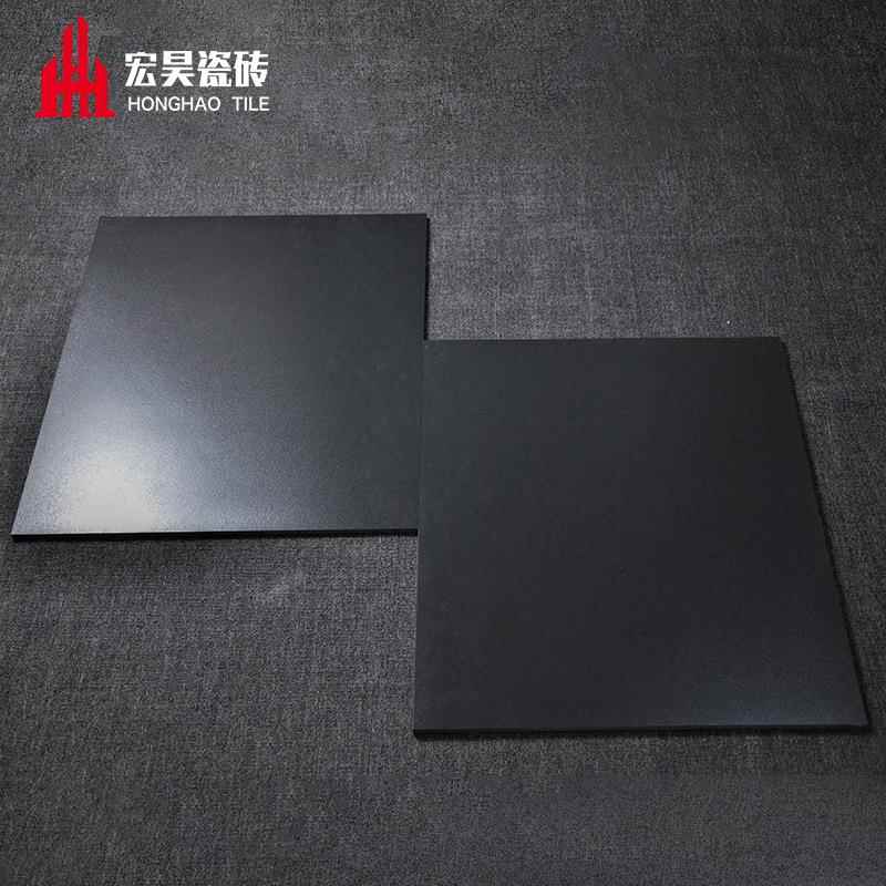 亚光通体黑色瓷砖600X600mm厨房阳台卫生间室内现代防滑砖黑白砖
