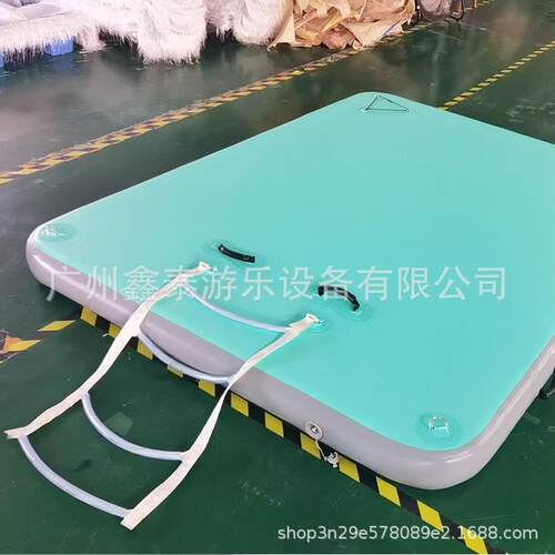 水上充气浮台防滑浮排游艇浮动码头海上漂浮垫钓鱼休闲平台浮板