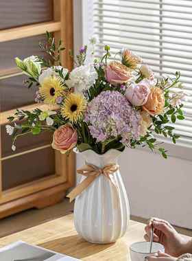 现代简约白色陶瓷花瓶客厅插花摆件水养鲜花干花装饰色彩欧式波浪