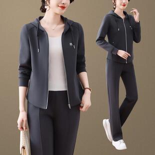 洋季气妈老妈春装衣外套新款中卫年87709066运动套装女春秋连帽两