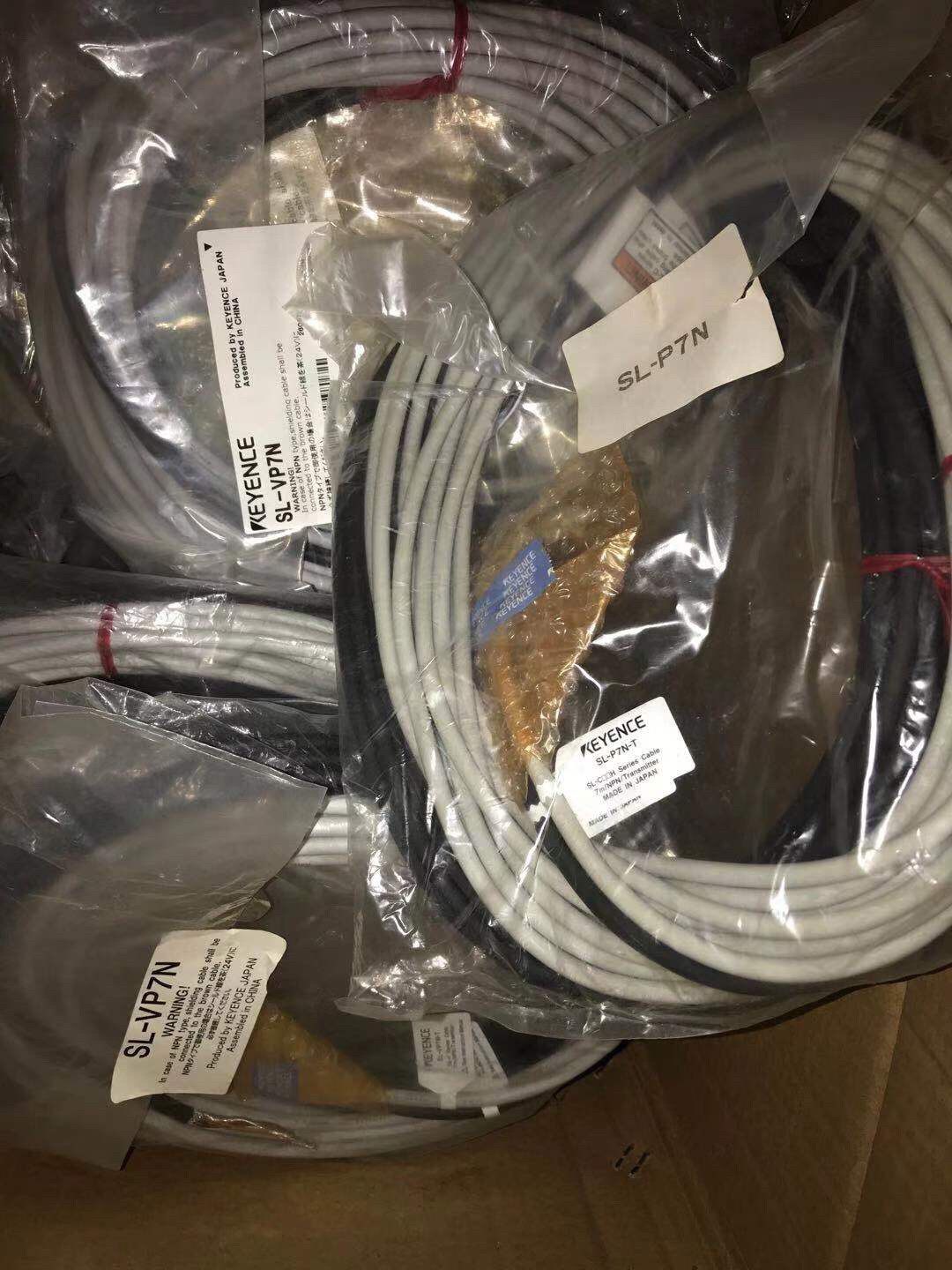 基恩士光栅连接线SL-VP7N全新原装