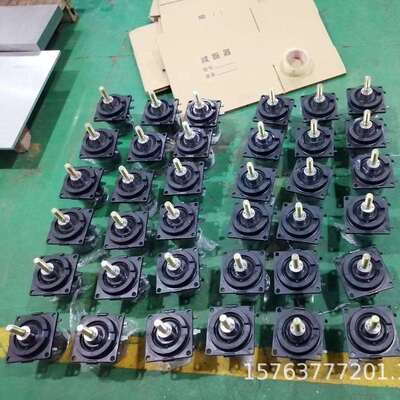 发动机大机脚垫20y-01-12222 20Y-01-12210用于PC240-8