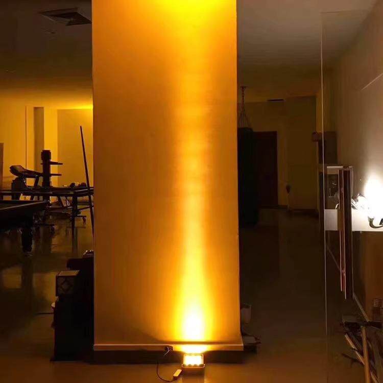 led一束光射灯聚光户外工程投光灯照明景观罗马柱洗墙光柱射灯48W