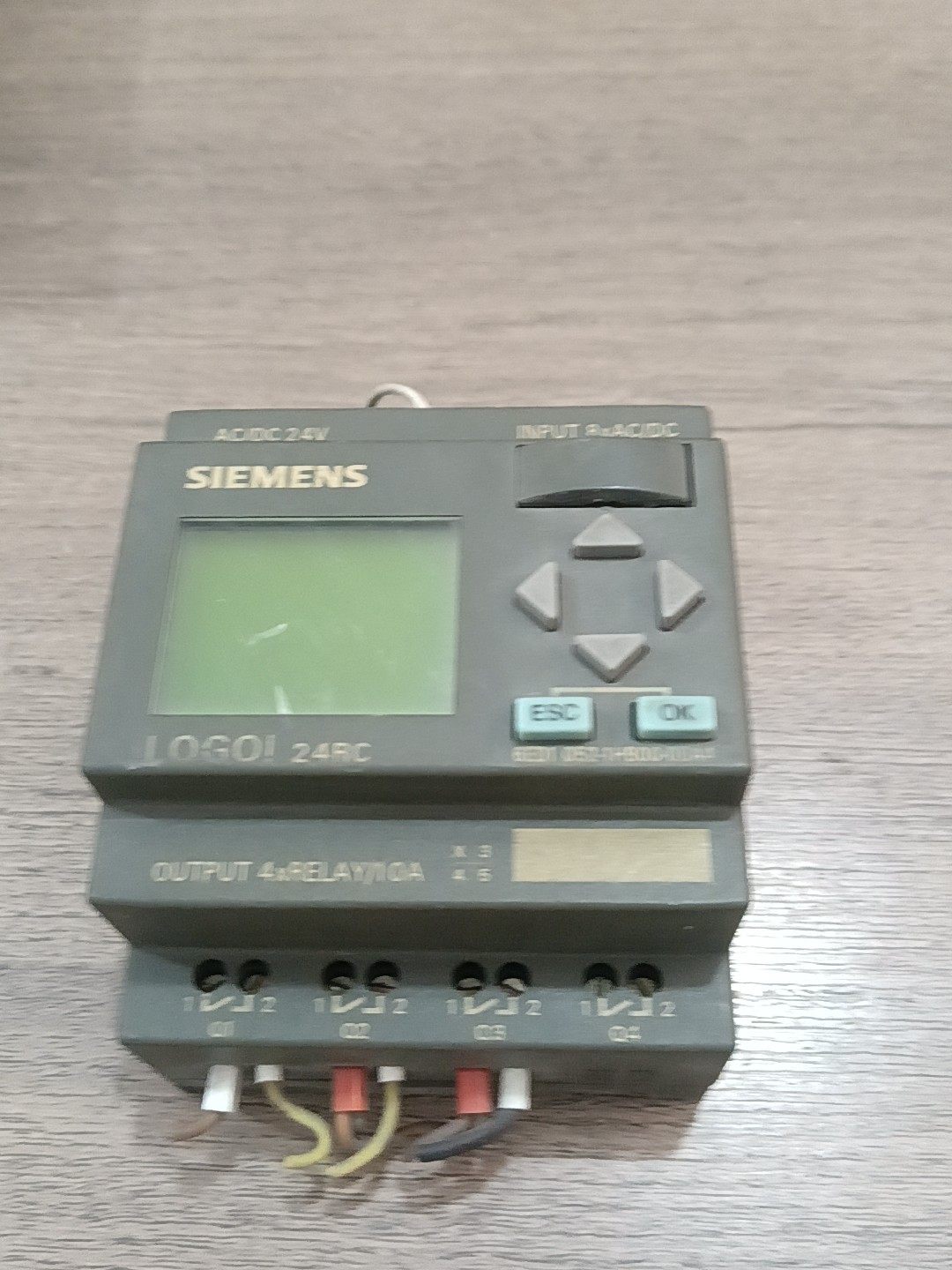 西门子Logo ，6ED1052-1HB00-0BA4，实物