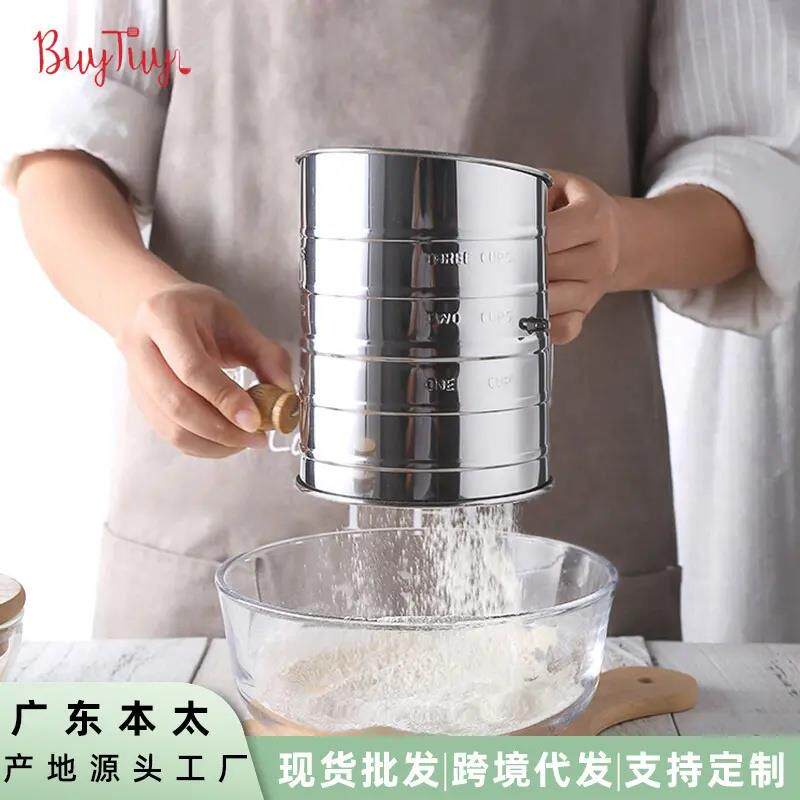 大号出口欧美不锈钢手摇式斜口杯式面粉筛带刻度面粉筛杯过滤网筛