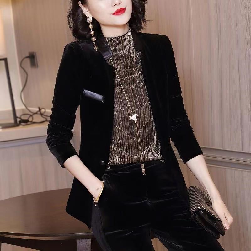 极速黑色金丝绒开衫西服短外套女春秋2026新款收腰立领小西装上衣
