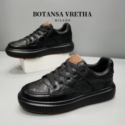意大利BOTANSA VRETHA&BV小众轻奢复古风板鞋男款纯色真皮低帮鞋