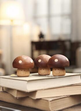 乌檀木新品情人节礼物可爱的蘑菇八音盒饰品文玩时尚摆件