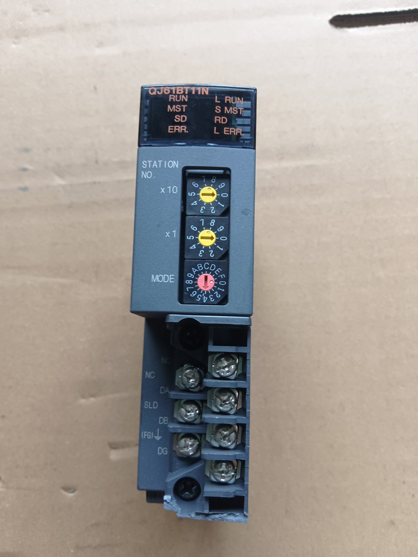 QJ61BT11N，17年包好