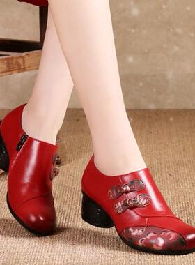 高档旗民族风女鞋2025春季中妈妈鞋软适底女舒跟真皮中老年女单鞋