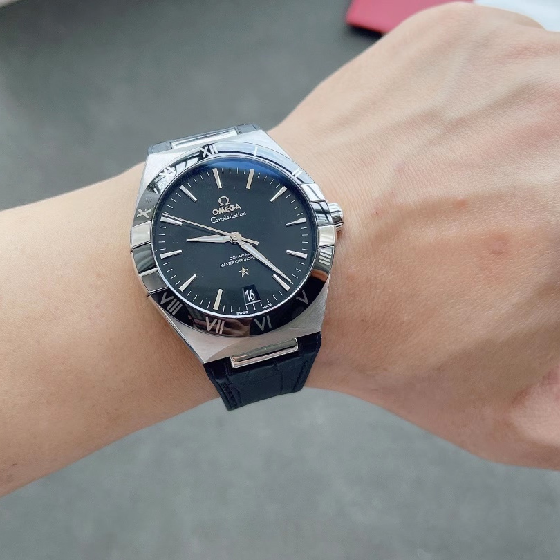 全套98新欧米茄星座曼哈顿自动机械男士手表131.33.41.21.01.001