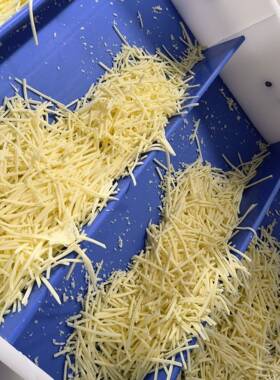 *乳酪切丝切丁切片设备 Cheese切条机奶酪棒奶酪条机芝士打碎机