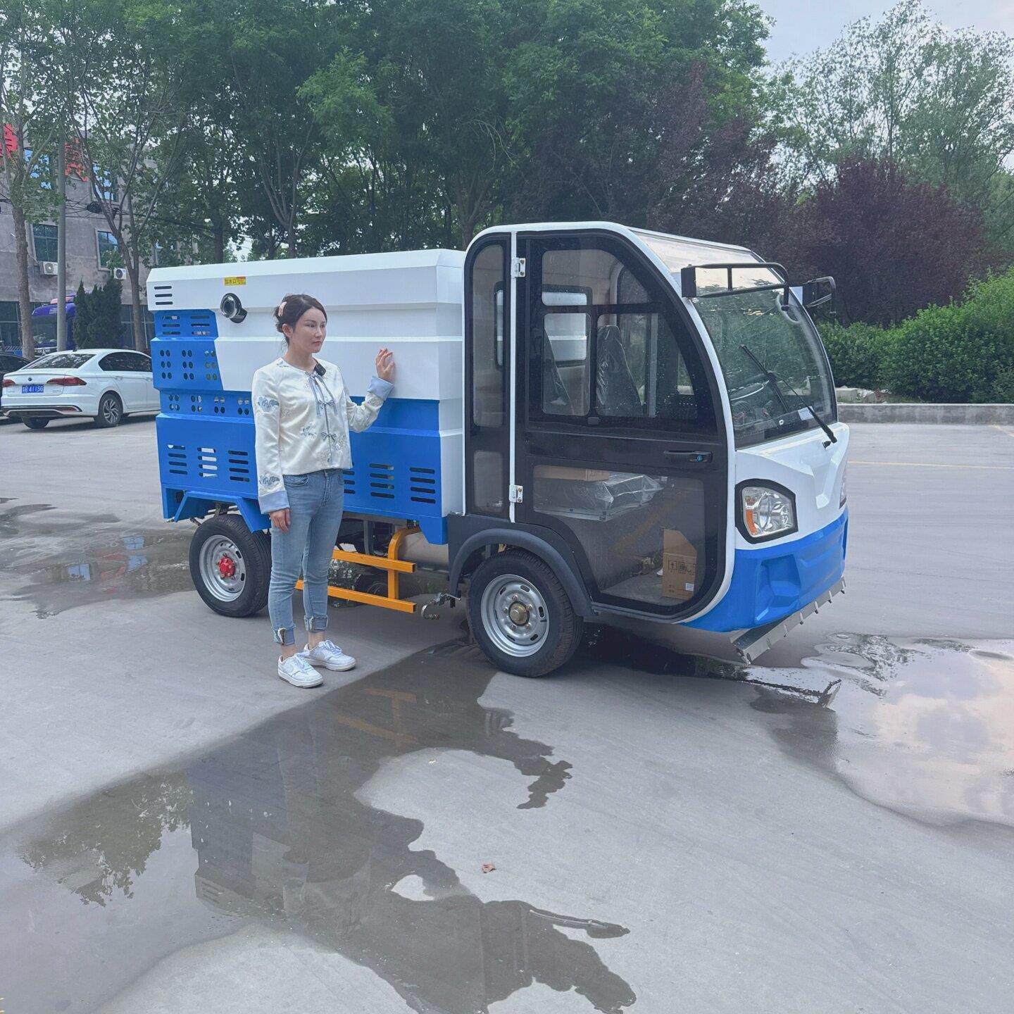 小型电动高压清洗车道路养护洗地车市政物业小区垃圾桶冲洗洒水车