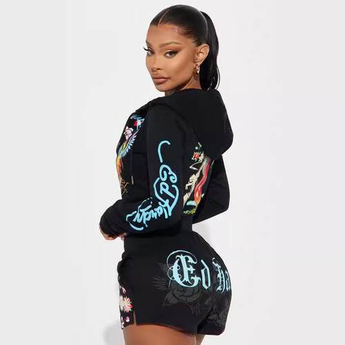 Women's printed suit