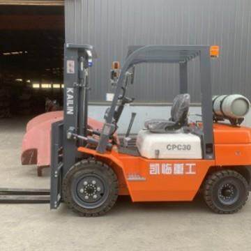 跨境LPG双燃料叉车3吨内燃式液化石油气带钢瓶汽油两用四轮叉车5T