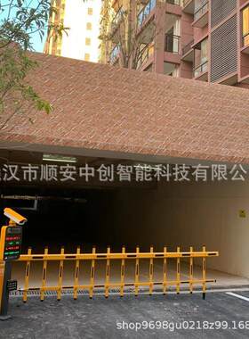 武汉停车场车牌识别一体机智慧停车收费系统车牌识别摄像头道闸杆