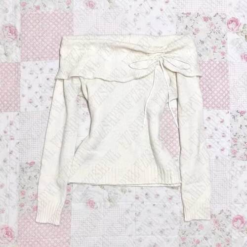 One shoulder slimming off, off shoulder strap long sleeved