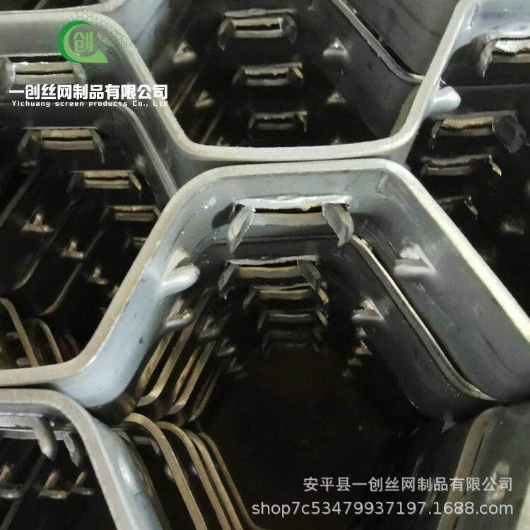 炉窑管道龟甲网304龟甲板耐高温电厂龟甲网六角型石化内扣龟甲网
