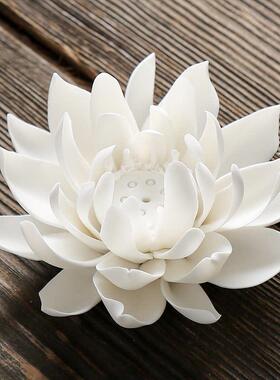 摇滚头纯手工陶瓷莲花白粉黄艺术品家居配套博古架根雕饰品
