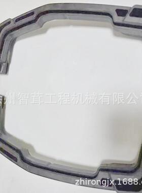 福格勒S1900-3 2100-3 1880L摊铺机边箱保护套 配件