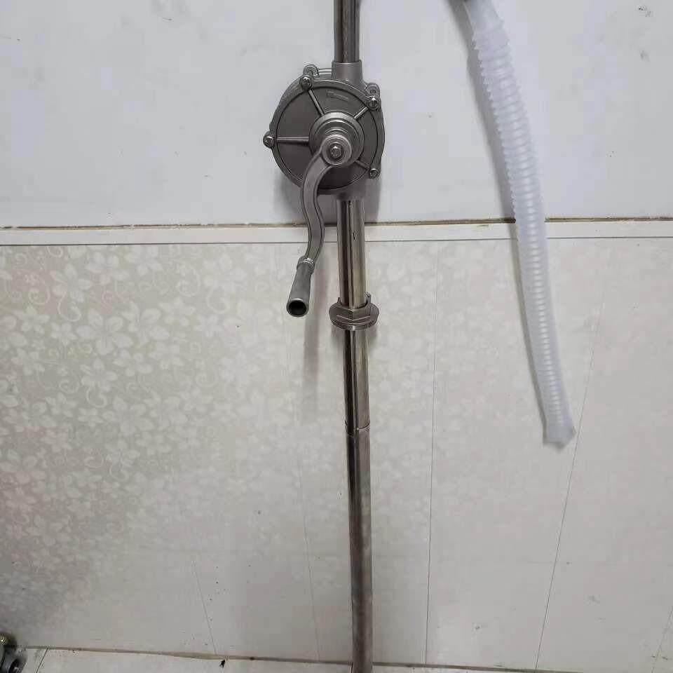 304不锈钢手摇油泵 手动油抽子 耐腐蚀 抗酸碱 三节式进油管插桶