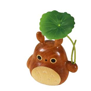 实木雕刻创意轻奢大小龙猫风车雨伞车载香薰工艺品家居摆件礼物